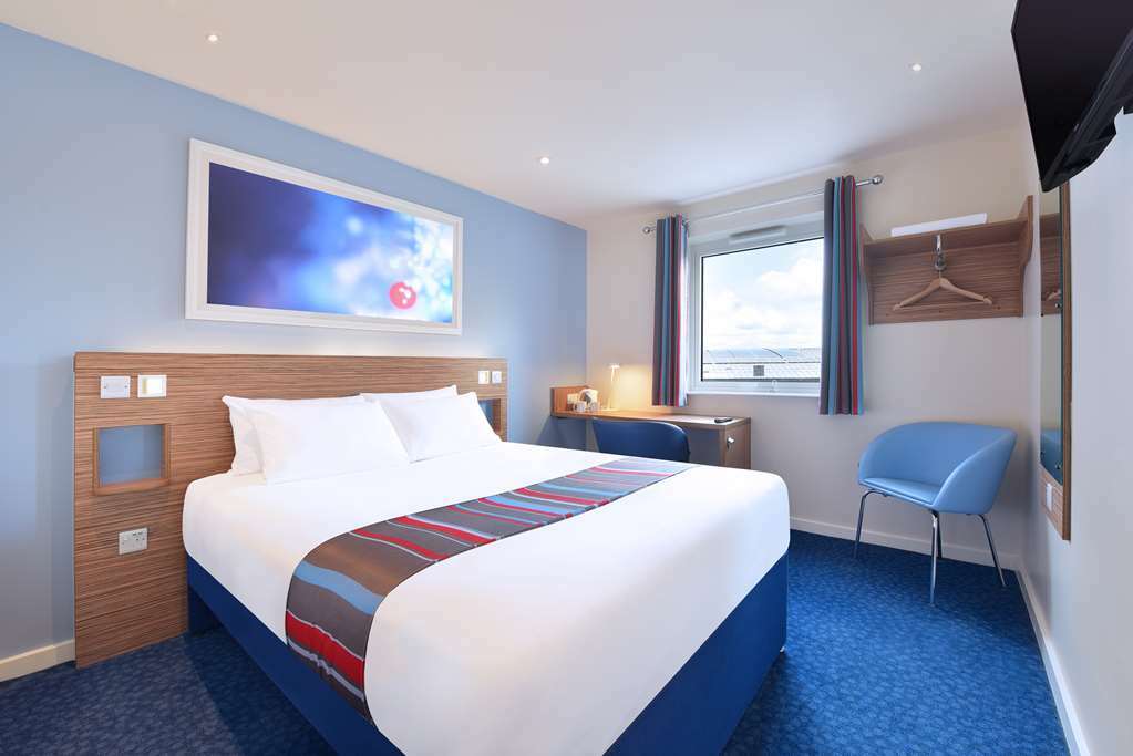 Travelodge Бракнел Стая снимка